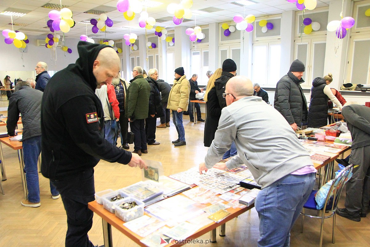 Tłoczno na giełdzie kolekcjonerskiej [05.02.2023] - zdjęcie #35 - eOstroleka.pl