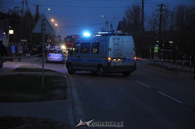 Wypadek w Rzekuniu (17.04.2011) - zdjęcie #4 - eOstroleka.pl