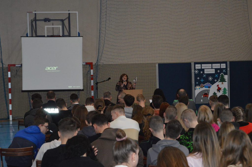 Konferencja w Zespole Szkół Powiatowych w Myszyńcu - zdjęcie #3 - eOstroleka.pl