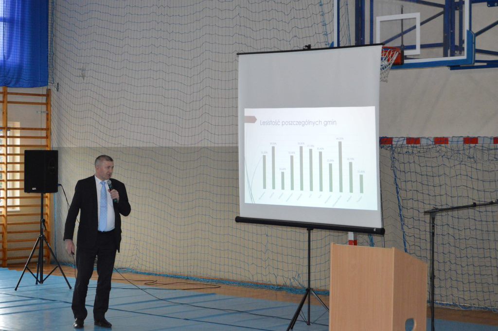 Konferencja w Zespole Szkół Powiatowych w Myszyńcu - zdjęcie #8 - eOstroleka.pl