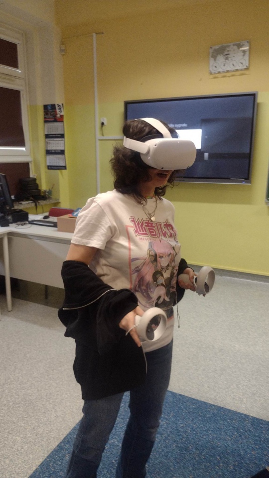 Technologia VR w Szkole Podstawowej nr 10 [08.02.2023] - zdjęcie #8 - eOstroleka.pl