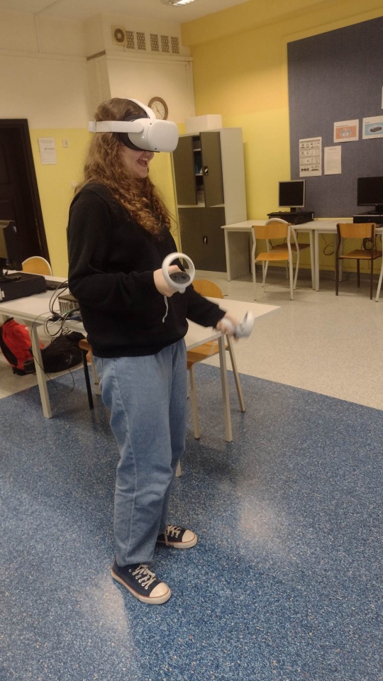 Technologia VR w Szkole Podstawowej nr 10 [08.02.2023] - zdjęcie #5 - eOstroleka.pl
