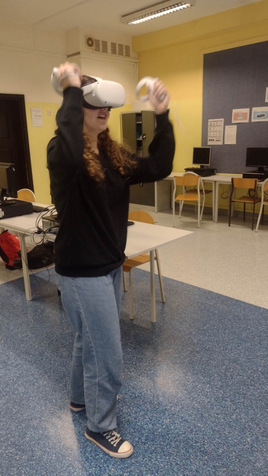 Technologia VR w Szkole Podstawowej nr 10 [08.02.2023] - zdjęcie #3 - eOstroleka.pl