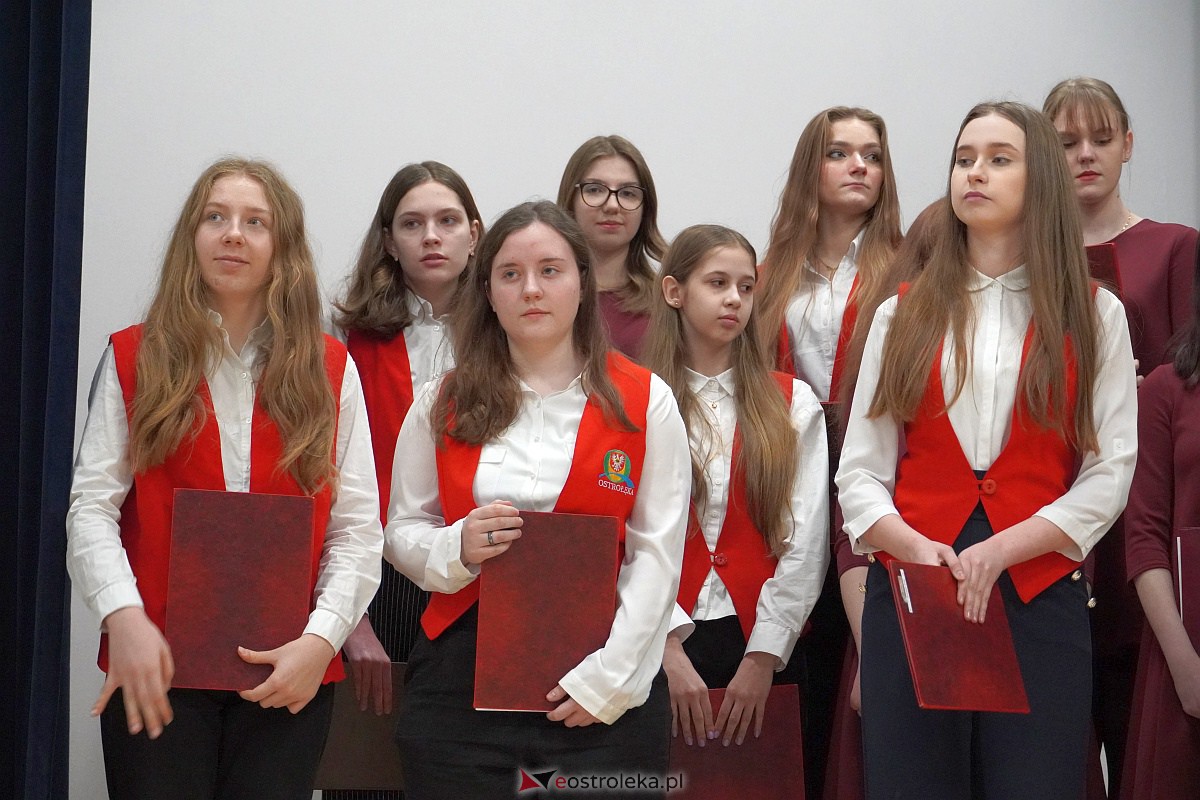 Uroczysta inauguracja działalności Uniwersytetu Trzeciego Wieku w Kadzidle [09.02.2023] - zdjęcie #36 - eOstroleka.pl