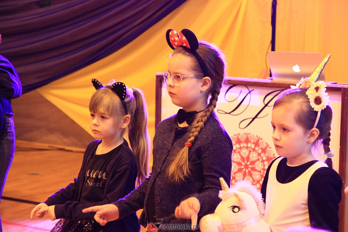 Bal przebierańców w Zespole Szkół Powiatowych w Kadzidle [11.02.2023] - zdjęcie #52 - eOstroleka.pl