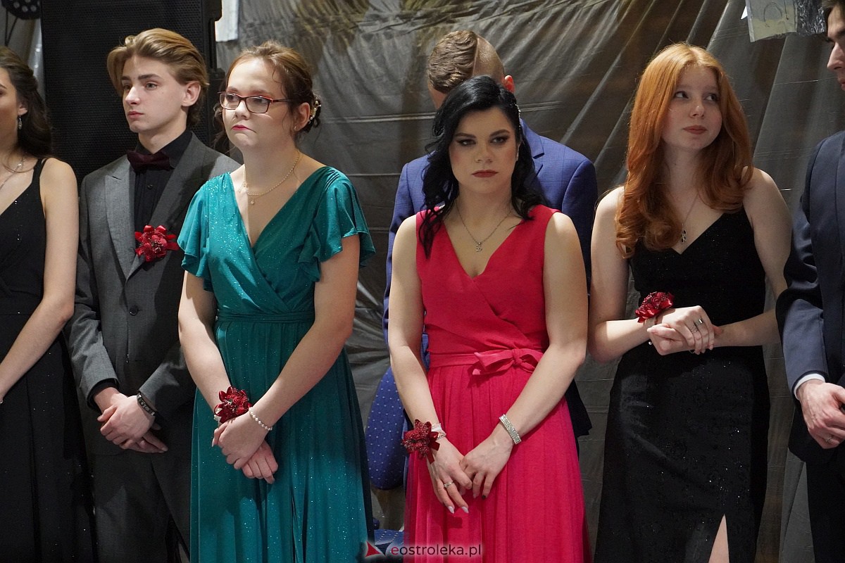 Studniówka 2023. Bal ZSP w Goworowie [11.02.2023] - zdjęcie #31 - eOstroleka.pl