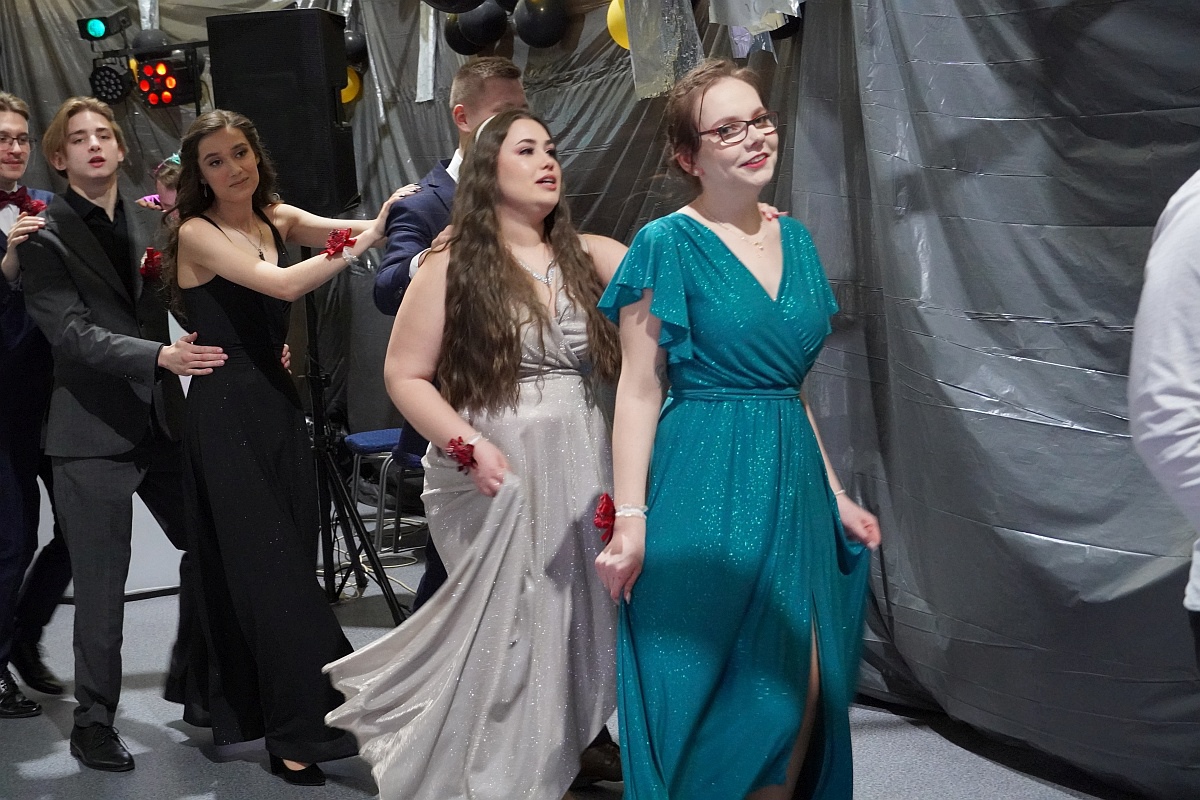 Studniówka 2023. Bal ZSP w Goworowie [11.02.2023] - zdjęcie #23 - eOstroleka.pl