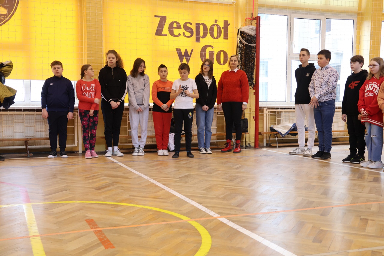 Uroczyste wręczenie legitymacji członkowskich Młodzieżowej Drużyny Pożarniczej - zdjęcie #12 - eOstroleka.pl