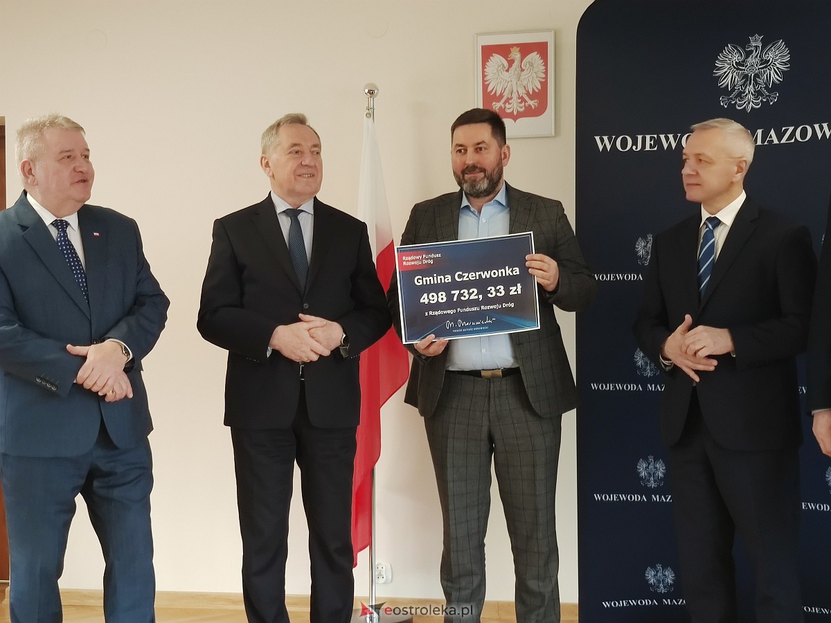 Wręczenie dotacji z Rządowego Funduszu Rozwoju Dróg [13.02.2023] - zdjęcie #12 - eOstroleka.pl