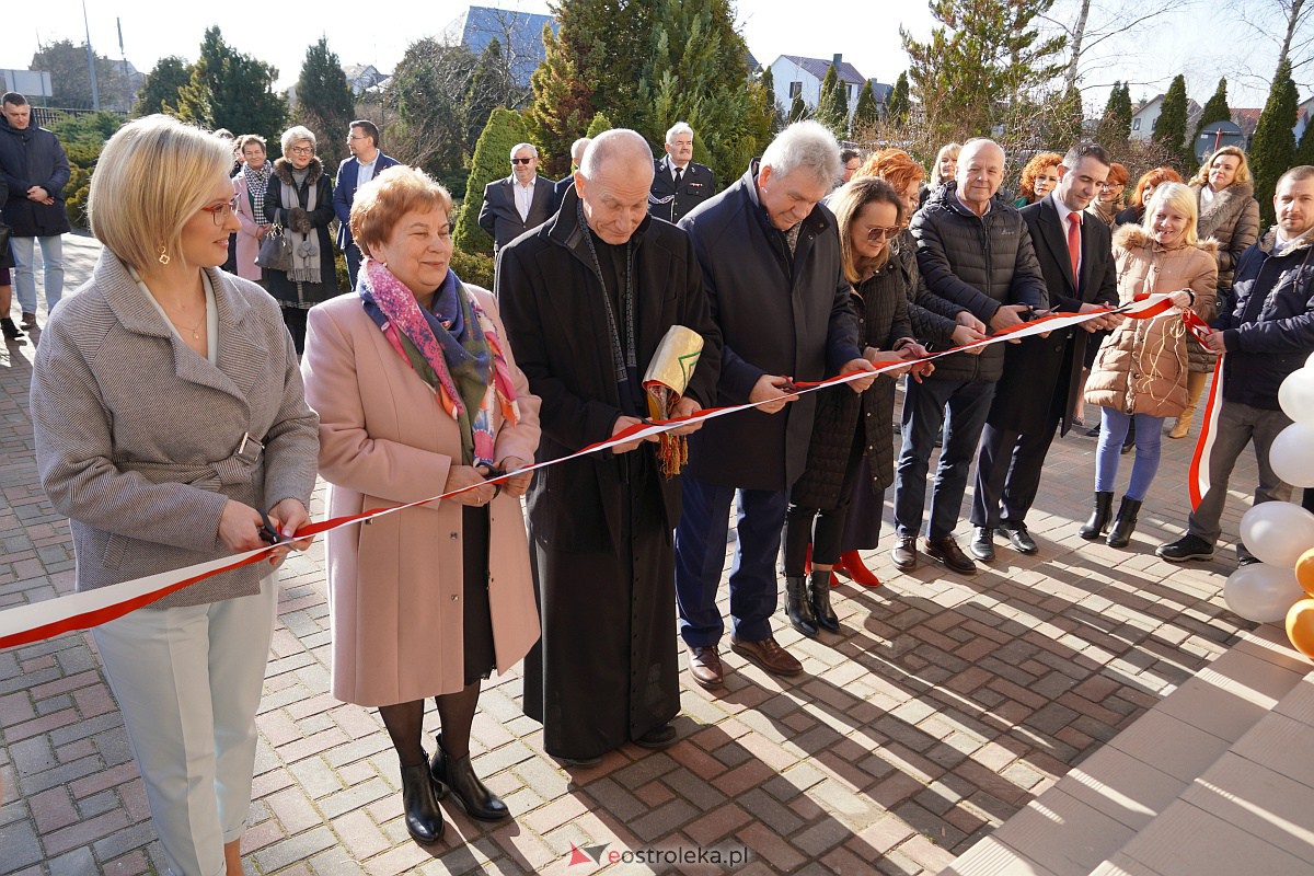 Oficjalne otwarcie Środowiskowego Domu Samopomocy w Nowej Wsi [14.02.2023] - zdjęcie #17 - eOstroleka.pl