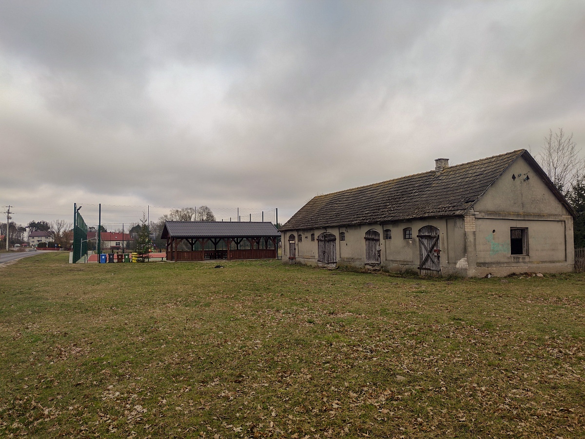 Plac wiejski w Olszewce [14.02.2023] - zdjęcie #7 - eOstroleka.pl