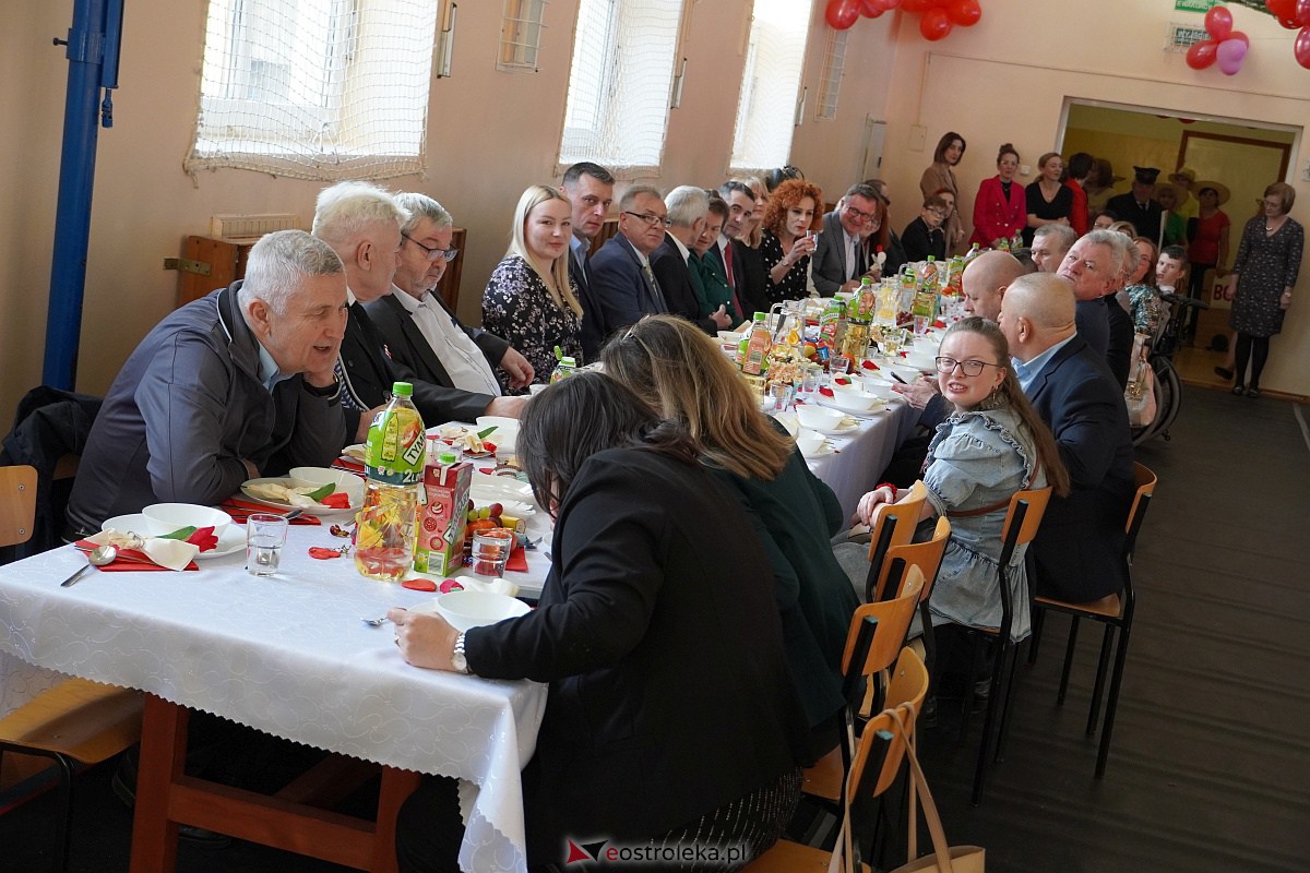 Bal walentynkowy w Nowej Wsi [14.02.2023] - zdjęcie #51 - eOstroleka.pl