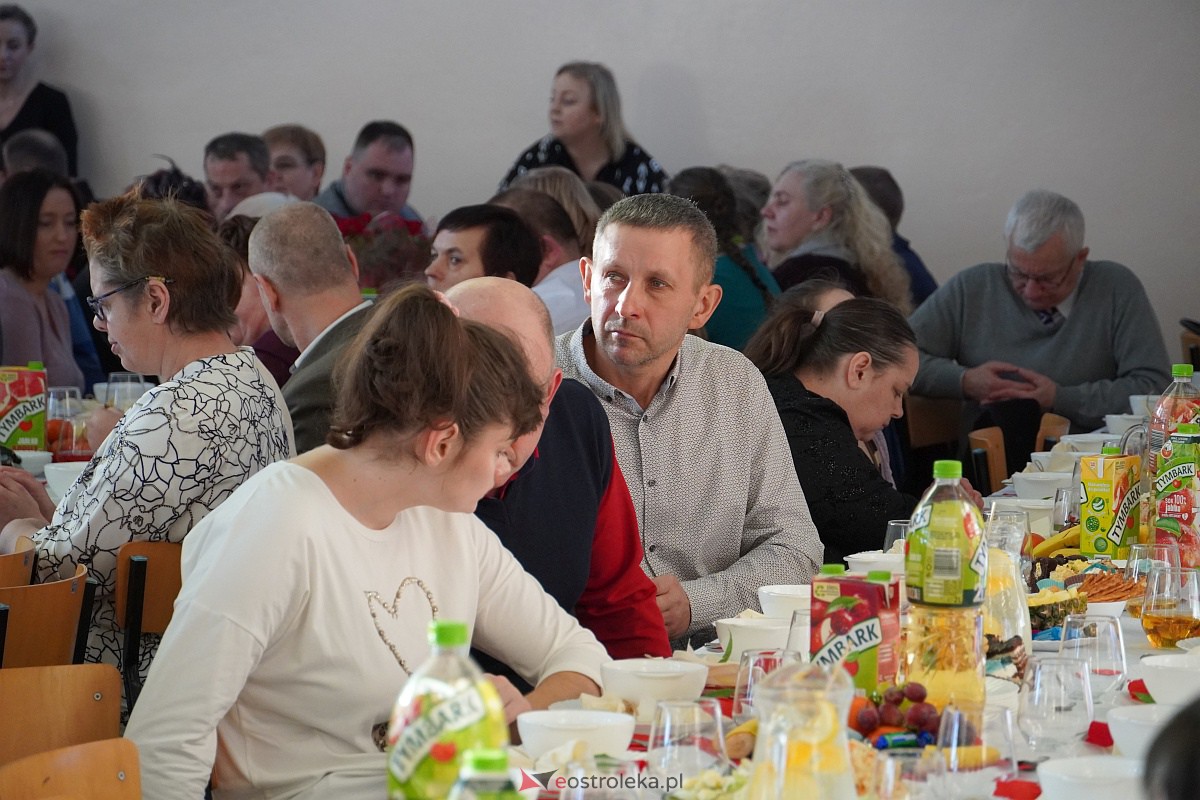 Bal walentynkowy w Nowej Wsi [14.02.2023] - zdjęcie #36 - eOstroleka.pl