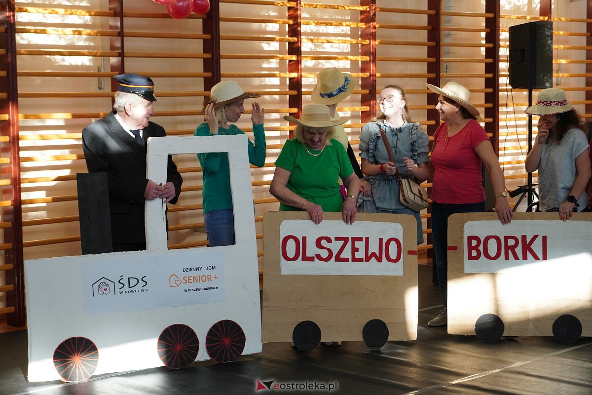 Bal walentynkowy w Nowej Wsi [14.02.2023] - zdjęcie #18 - eOstroleka.pl