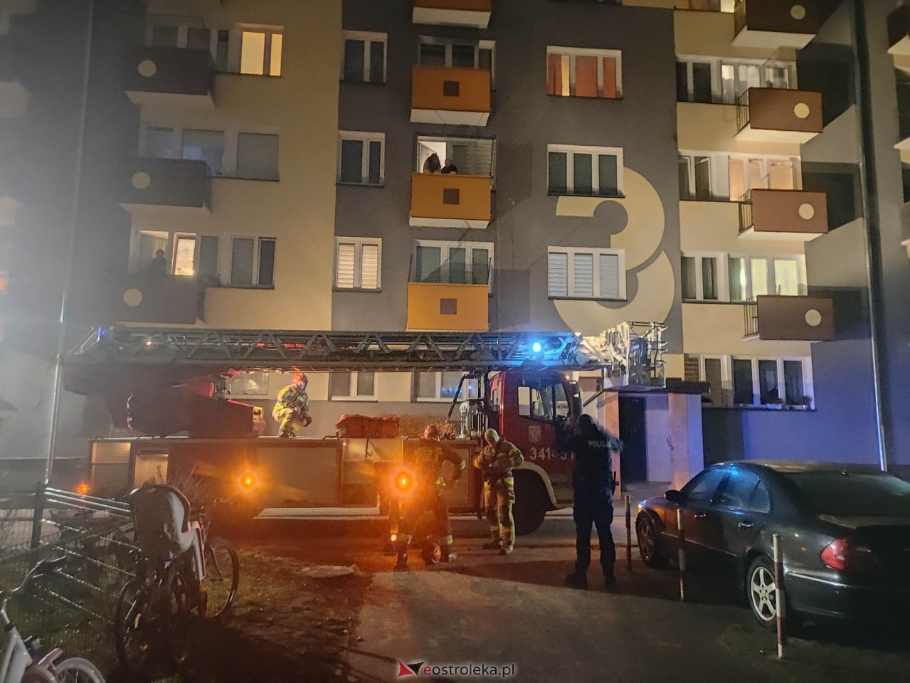 Interwencja służb przy ul. Celulozowej [15.02.2023] - zdjęcie #8 - eOstroleka.pl