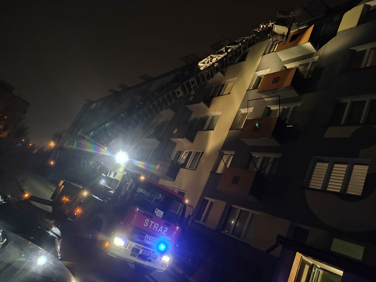 Interwencja służb przy ul. Celulozowej [15.02.2023] - zdjęcie #5 - eOstroleka.pl