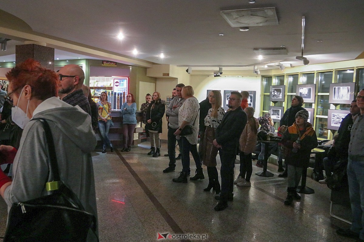 OTF 2022 - wernisaż wystawy fotografii [17.02.2023] - zdjęcie #8 - eOstroleka.pl