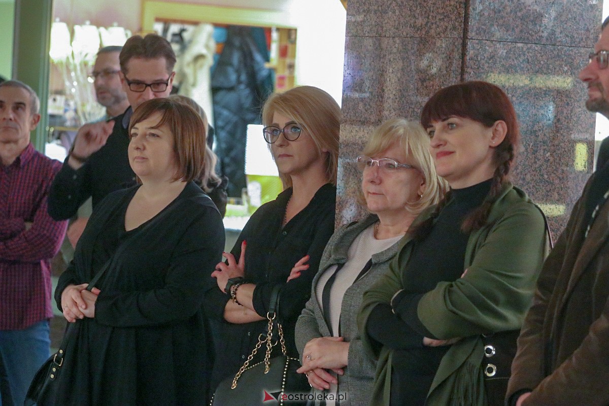 OTF 2022 - wernisaż wystawy fotografii [17.02.2023] - zdjęcie #2 - eOstroleka.pl
