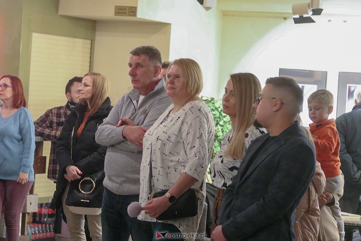 OTF 2022 - wernisaż wystawy fotografii [17.02.2023] - zdjęcie #1 - eOstroleka.pl
