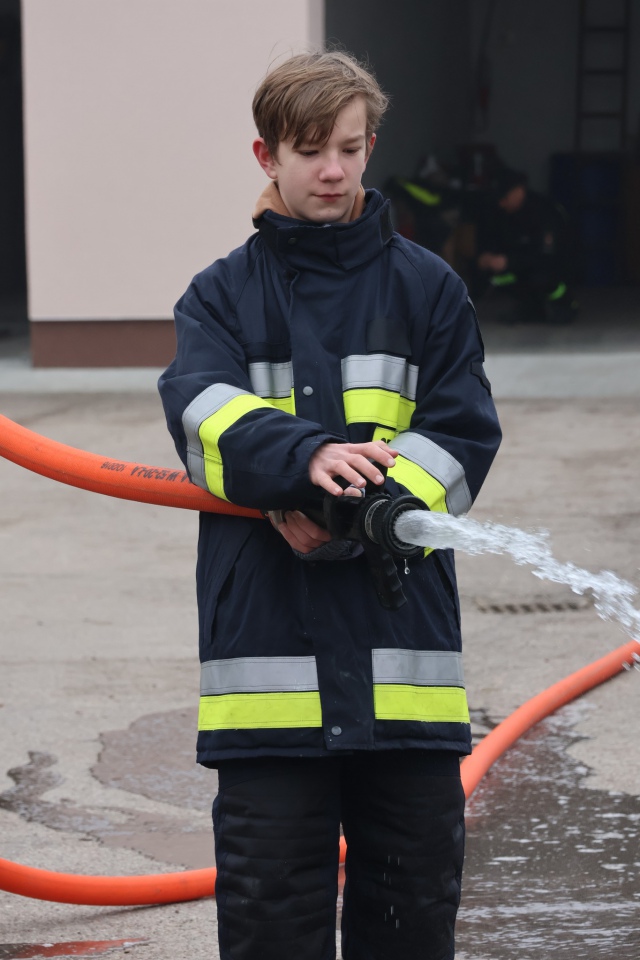 Dzień otwarty Młodzieżowej Drużyny Pożarniczej w Goworowie  - zdjęcie #17 - eOstroleka.pl