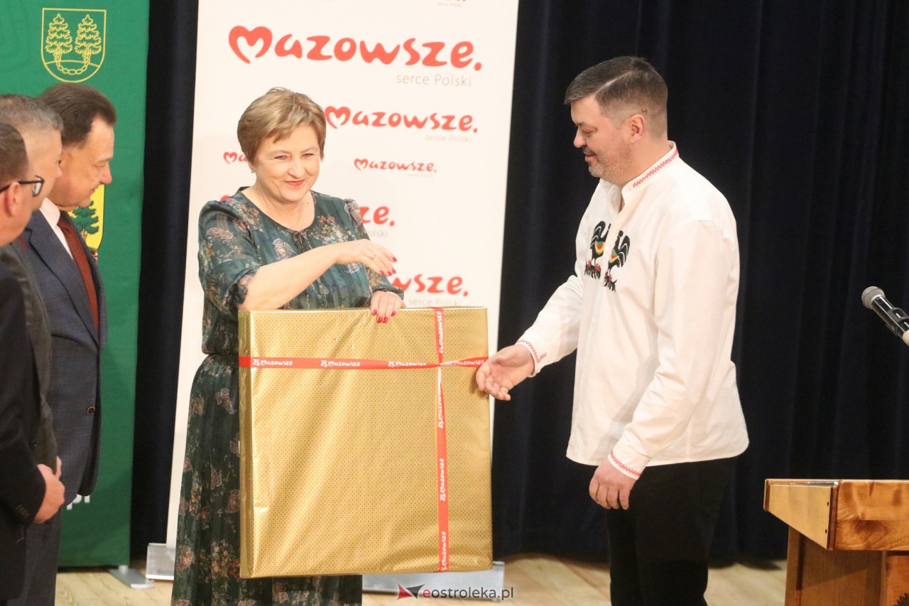 Otwarcie Centrum Kultury Kurpiowskiej w Kadzidle [23.02.2023] - zdjęcie #20 - eOstroleka.pl