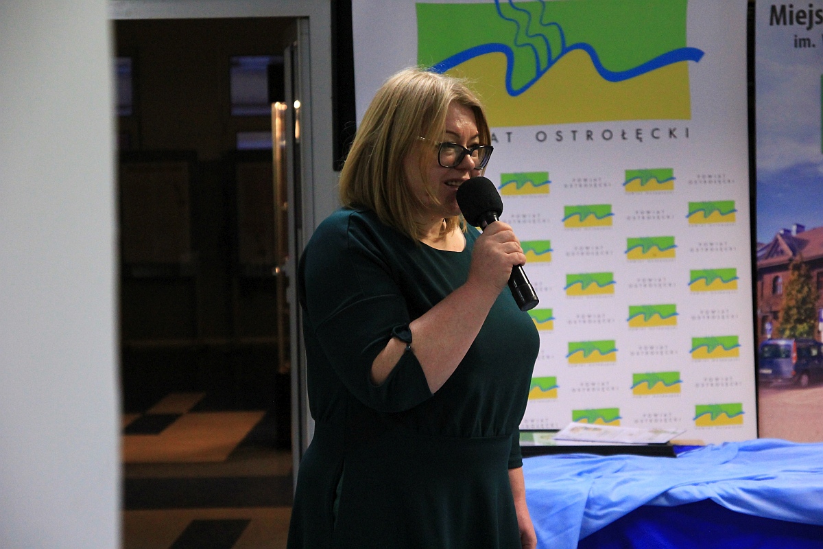 Ranking czytelników za 2022 rok. Liderka w rok przeczytała prawie 300 książek! [23.02.2023] - zdjęcie #37 - eOstroleka.pl