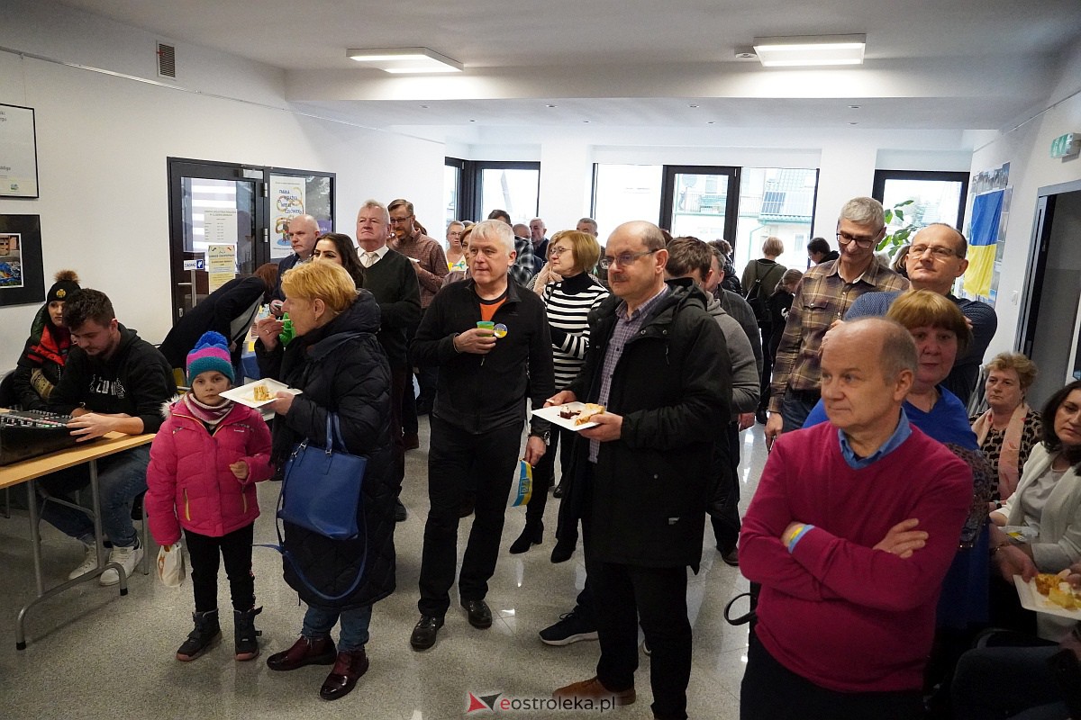 Jarmark Charytatywny w Olszewie-Borkach - Pomoc dla Ukraińskich Żołnierzy [26.02.2023] - zdjęcie #45 - eOstroleka.pl