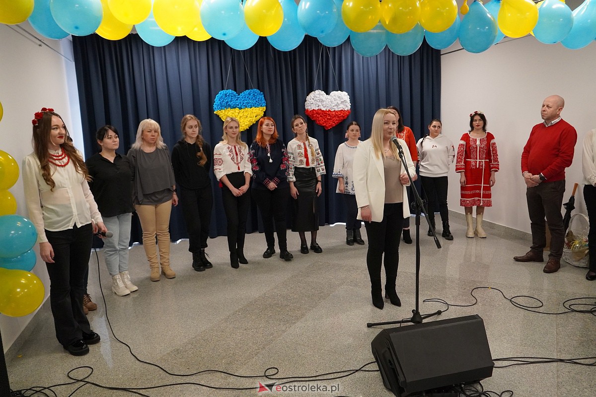 Jarmark Charytatywny w Olszewie-Borkach - Pomoc dla Ukraińskich Żołnierzy [26.02.2023] - zdjęcie #40 - eOstroleka.pl