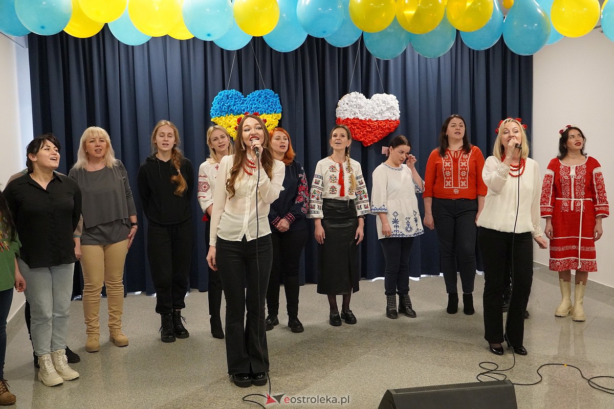 Jarmark Charytatywny w Olszewie-Borkach - Pomoc dla Ukraińskich Żołnierzy [26.02.2023] - zdjęcie #30 - eOstroleka.pl