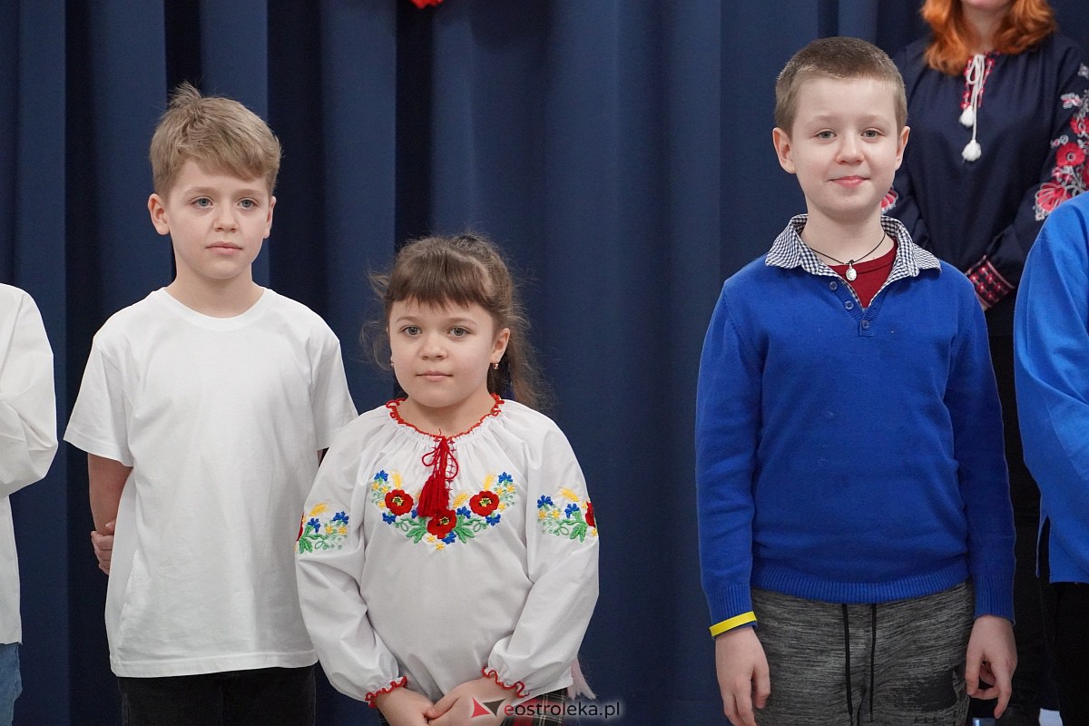 Jarmark Charytatywny w Olszewie-Borkach - Pomoc dla Ukraińskich Żołnierzy [26.02.2023] - zdjęcie #7 - eOstroleka.pl