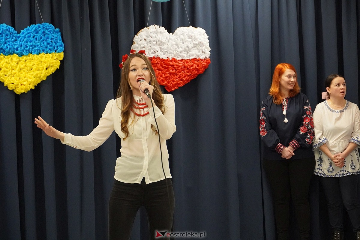 Jarmark Charytatywny w Olszewie-Borkach - Pomoc dla Ukraińskich Żołnierzy [26.02.2023] - zdjęcie #2 - eOstroleka.pl