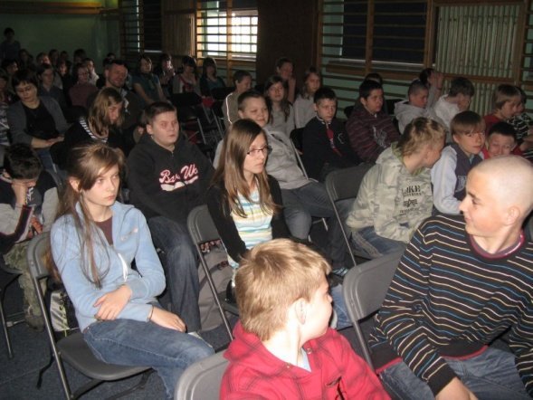 Prezentacje gimnazjów (18.04.2011) - zdjęcie #50 - eOstroleka.pl