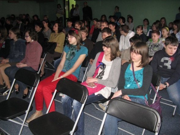 Prezentacje gimnazjów (18.04.2011) - zdjęcie #48 - eOstroleka.pl