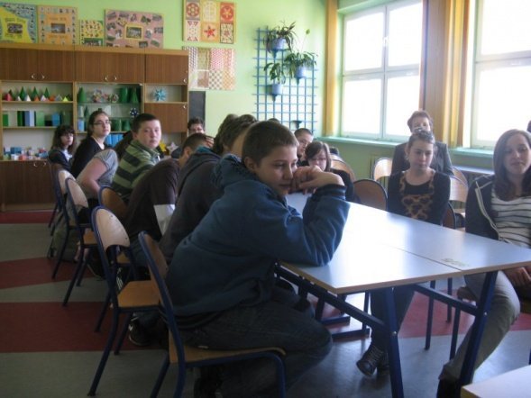 Prezentacje gimnazjów (18.04.2011) - zdjęcie #46 - eOstroleka.pl