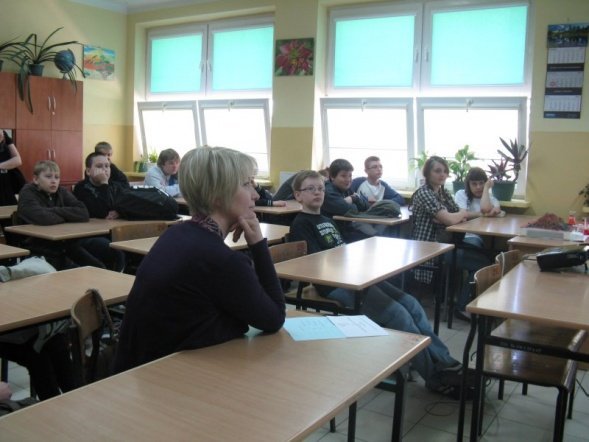 Prezentacje gimnazjów (18.04.2011) - zdjęcie #45 - eOstroleka.pl