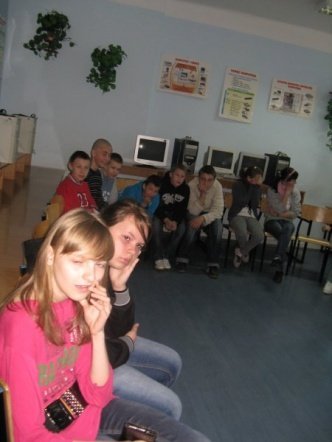 Prezentacje gimnazjów (18.04.2011) - zdjęcie #39 - eOstroleka.pl