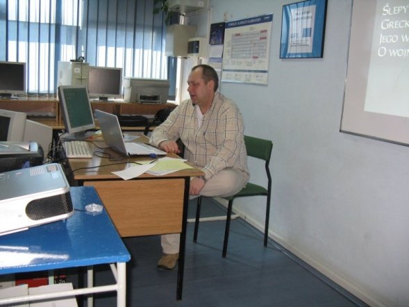 Prezentacje gimnazjów (18.04.2011) - zdjęcie #38 - eOstroleka.pl