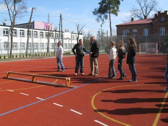 Prezentacje gimnazjów (18.04.2011) - zdjęcie #37 - eOstroleka.pl