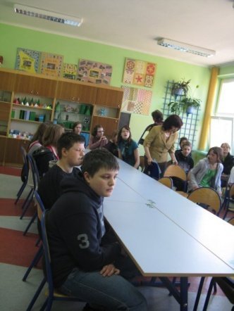 Prezentacje gimnazjów (18.04.2011) - zdjęcie #28 - eOstroleka.pl