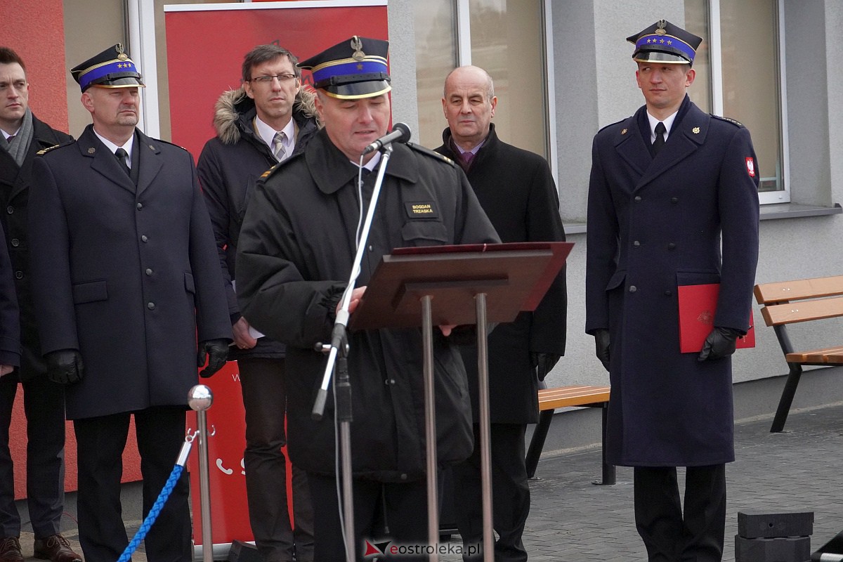 Przekazanie sprzętu jednostkom OSP z regionu ostrołęckiego z udziałem wicepremiera Henryka Kowalczyka [27.02.2023] - zdjęcie #31 - eOstroleka.pl