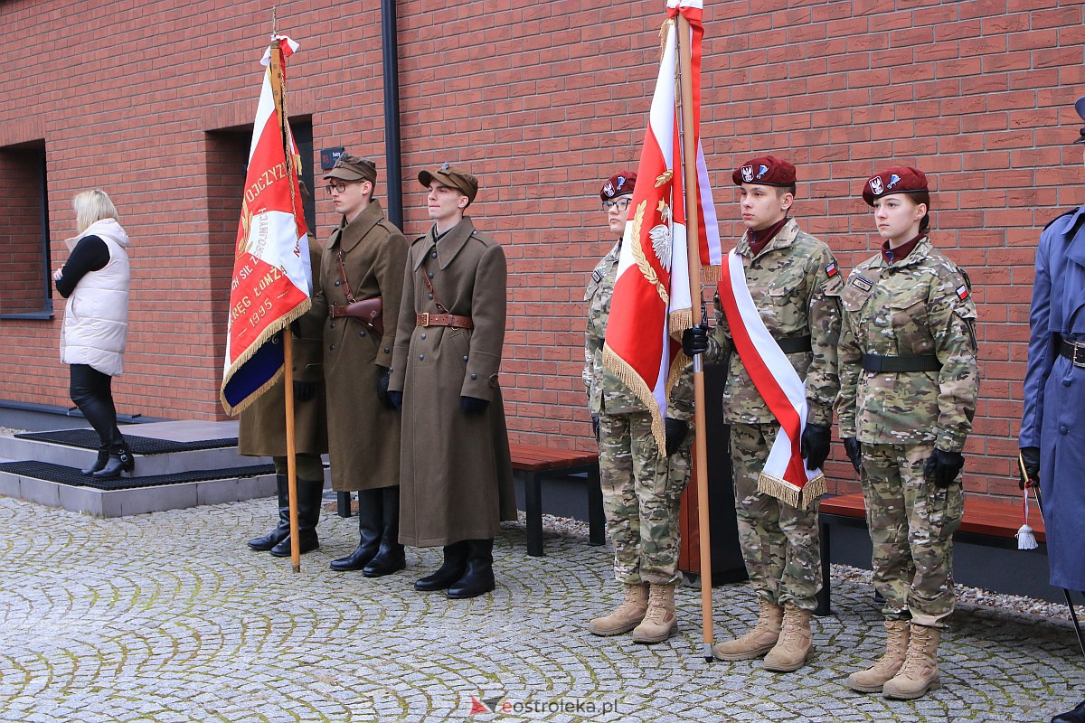 Narodowy Dzień Pamięci Żołnierzy Wyklętych w Ostrołęce [01.03.2023] - zdjęcie #12 - eOstroleka.pl