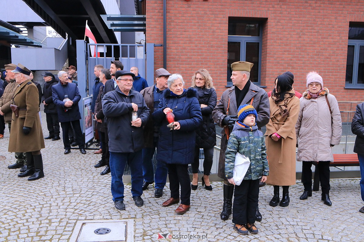 Narodowy Dzień Pamięci Żołnierzy Wyklętych w Ostrołęce [01.03.2023] - zdjęcie #29 - eOstroleka.pl