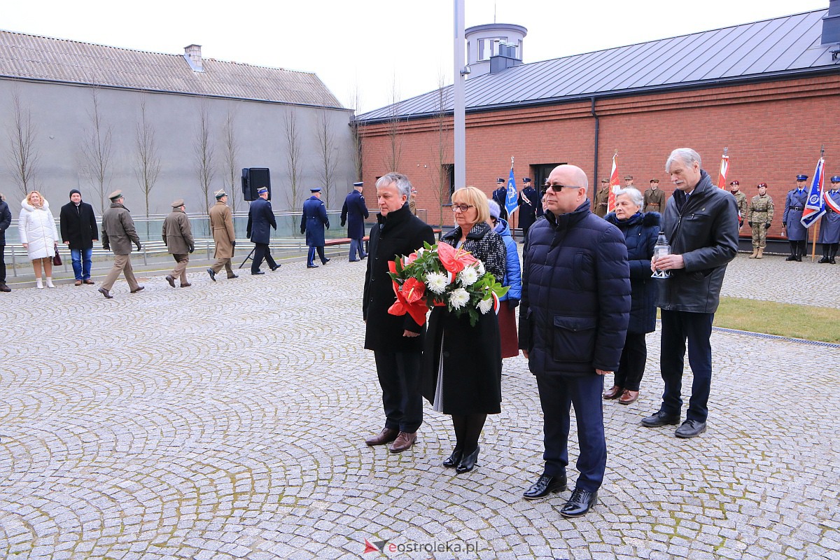 Narodowy Dzień Pamięci Żołnierzy Wyklętych w Ostrołęce [01.03.2023] - zdjęcie #54 - eOstroleka.pl