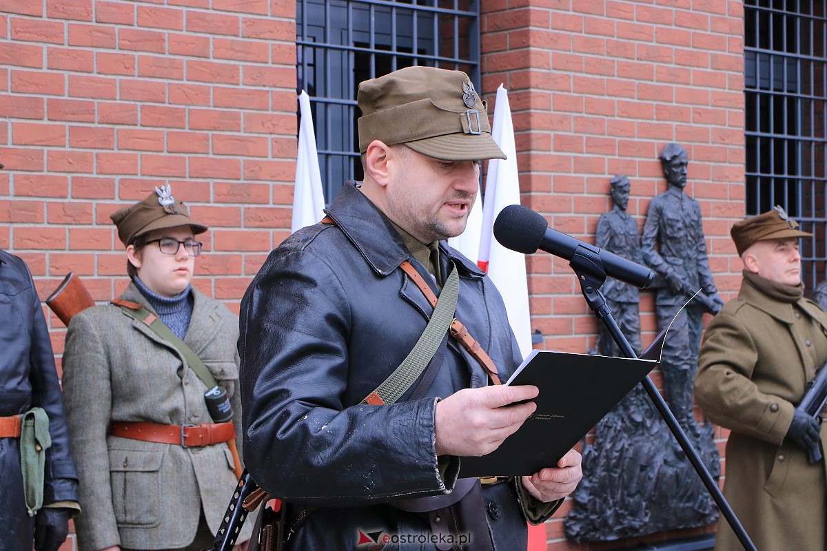 Narodowy Dzień Pamięci Żołnierzy Wyklętych w Ostrołęce [01.03.2023] - zdjęcie #58 - eOstroleka.pl