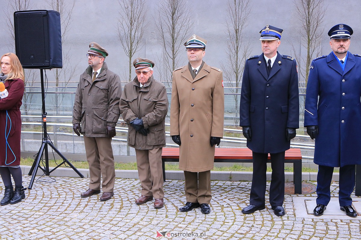 Narodowy Dzień Pamięci Żołnierzy Wyklętych w Ostrołęce [01.03.2023] - zdjęcie #27 - eOstroleka.pl