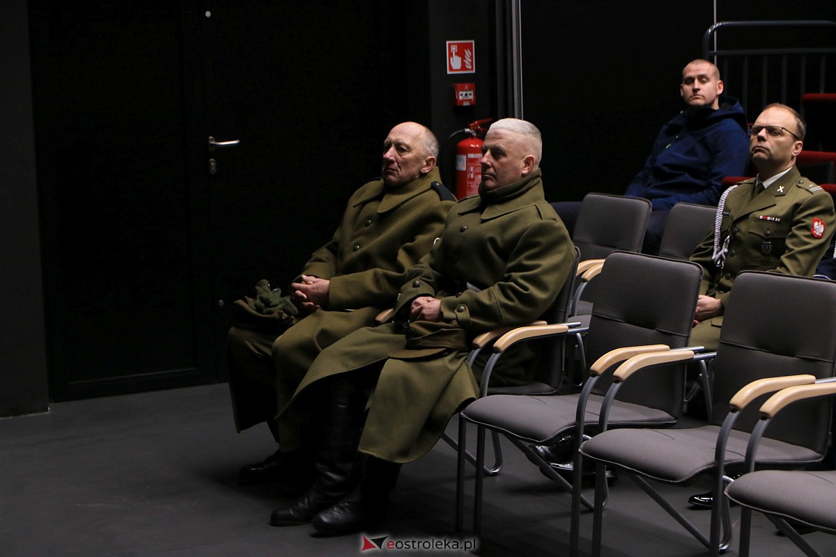 Narodowy Dzień Pamięci Żołnierzy Wyklętych w Ostrołęce [01.03.2023] - zdjęcie #7 - eOstroleka.pl