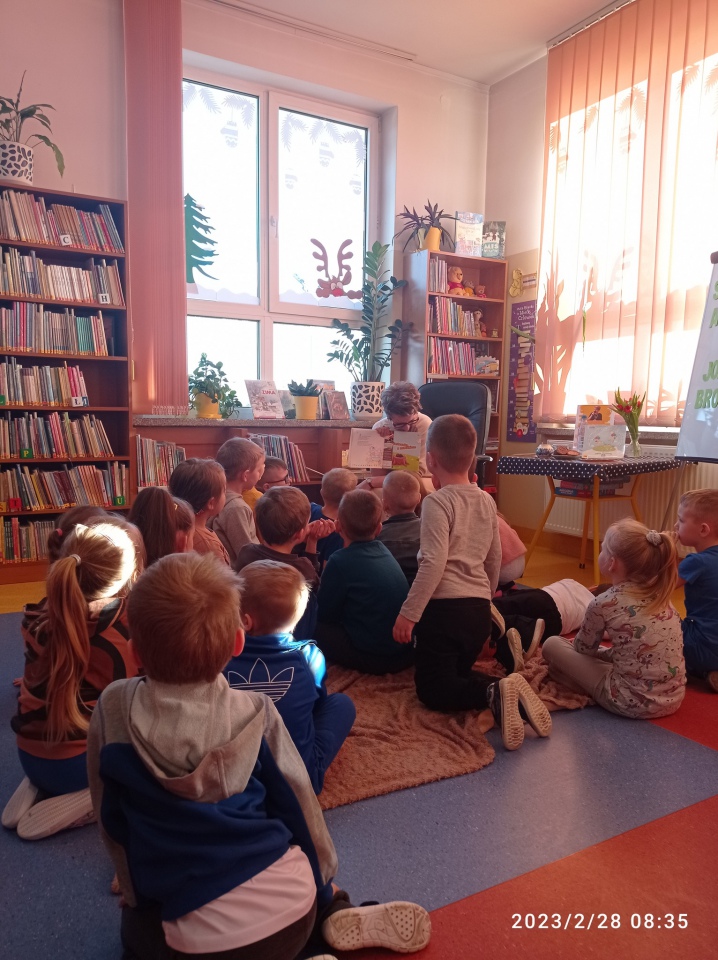 Joanna Brodowska spotkała się z dziećmi w Łęgu Przedmiejskim i Lelisie - zdjęcie #32 - eOstroleka.pl