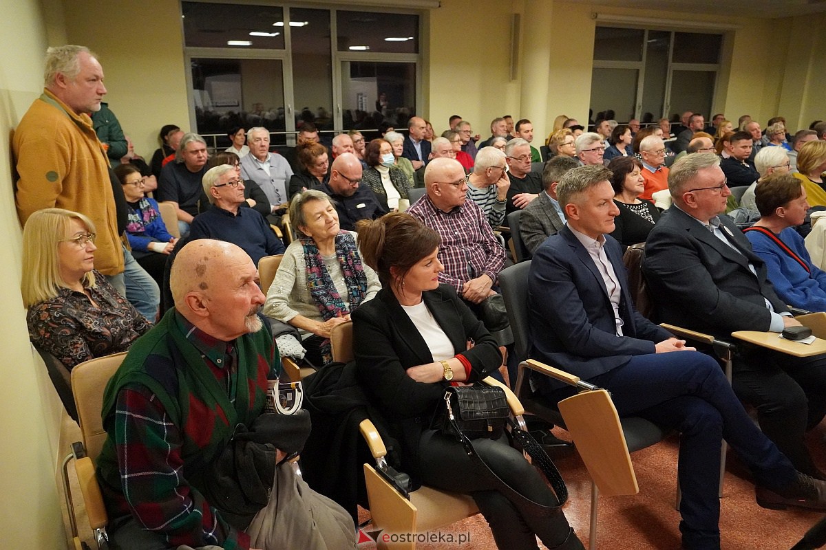 #3konkrety - spotkanie posłankami KO Kamilą Gasiuk-Pihowicz, Marzeną Okła-Drewnowicz i Izabelą Leszczyna [2.03.2023] - zdjęcie #20 - eOstroleka.pl