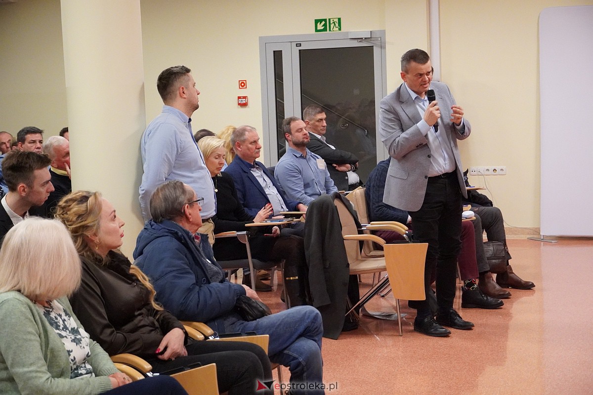 #3konkrety - spotkanie posłankami KO Kamilą Gasiuk-Pihowicz, Marzeną Okła-Drewnowicz i Izabelą Leszczyna [2.03.2023] - zdjęcie #15 - eOstroleka.pl