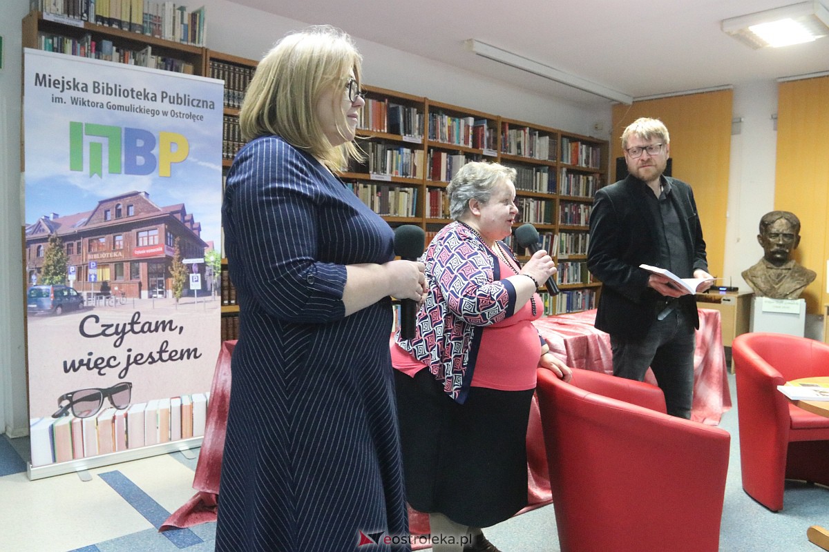 Spotkanie z autorami Ostrołęckiego Rocznika Literackiego [03.03.2023] - zdjęcie #5 - eOstroleka.pl